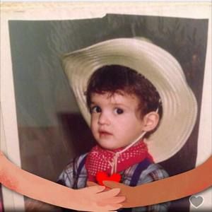 Meet your Posher, Leeda